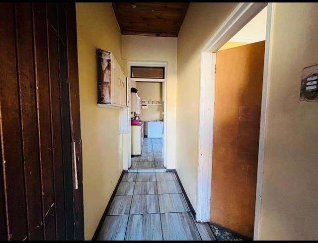 3 BEDROOM HOUSE FOR SALE IN KENSINGTON